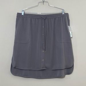 Nwt Apt.9 Gray woman’s Skirt size Large